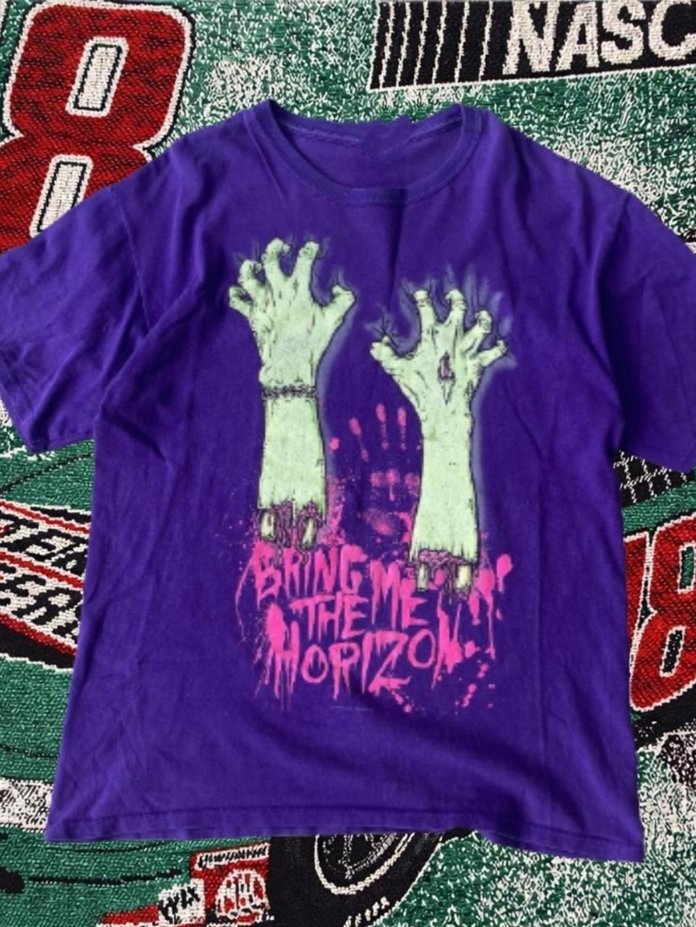 Purple Bring The Horizon band Graphic tee